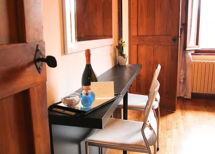 La Casina - Tipica Casa Toscana Accoglienza E Relax